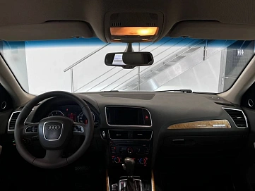 Audi Q5, 2009г., полный привод, робот