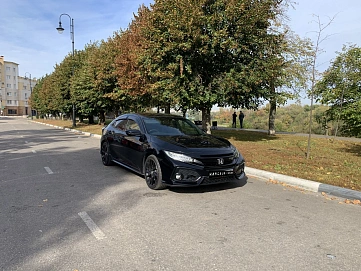 Honda Civic, 2018г., передний привод, вариатор