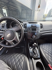 Kia Cerato, 2012г., передний привод, автомат