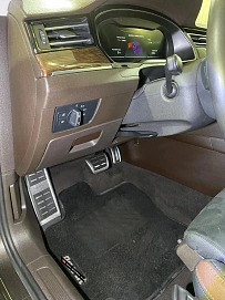 Volkswagen Passat, 2015г, передний привод, робот