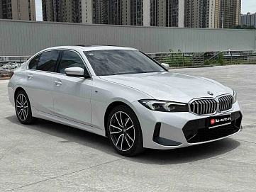 BMW 3 серии, 2023г, задний привод, автомат