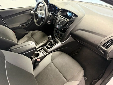 Ford Focus, 2013г., передний привод, механика