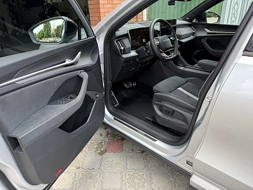 Skoda Kodiaq, 2025г., полный привод, робот