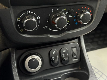 Renault Duster, 2016г., полный привод, механика
