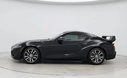 Toyota Supra, 2022г., задний привод, автомат