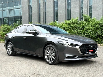 Mazda 3, 2023г., передний привод, автомат