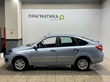 Lada (ВАЗ) Granta, 2017г., передний привод, робот