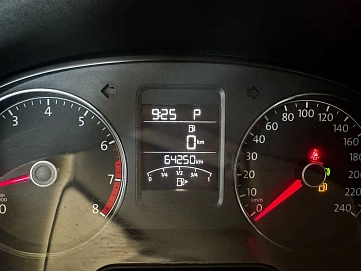Volkswagen Polo, 2017г., передний привод, автомат