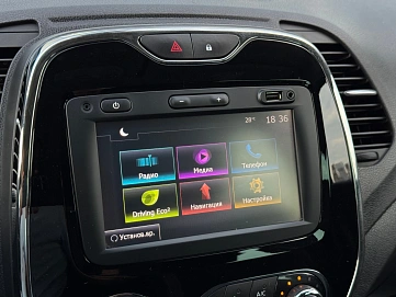 Renault Kaptur, 2017г., полный привод, автомат