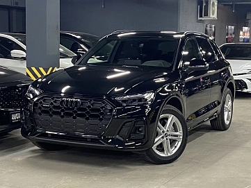 Audi Q5, 2026г., полный привод, робот