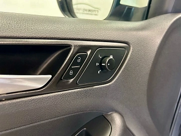 Volkswagen Jetta, 2014г., передний привод, механика