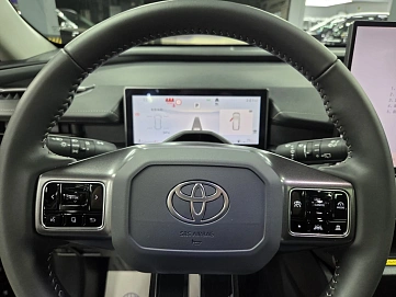 Toyota RAV4, 2026г., полный привод, вариатор