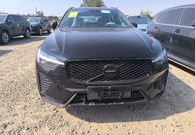 Volvo XC60, 2025г., полный привод, автомат