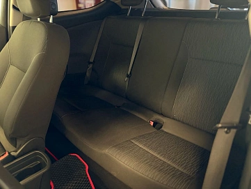 Opel Astra, 2012г., передний привод, механика