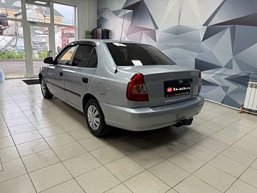 Hyundai Accent, 2008г, передний привод, автомат