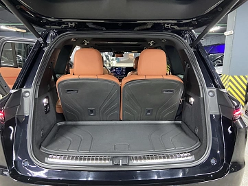 Lixiang L9, 2023г., полный привод, автомат
