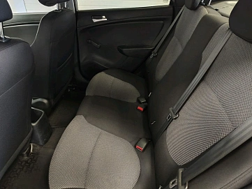 Hyundai Solaris, 2011г., передний привод, механика