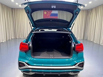 Audi Q2, 2022г., передний привод, робот