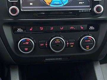 Volkswagen Jetta, 2014г., передний привод, механика