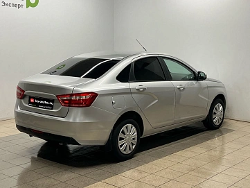 Lada (ВАЗ) Vesta, 2016г, передний привод, механика