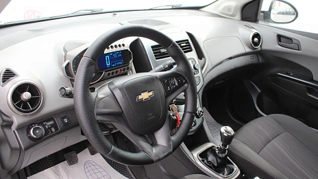 Chevrolet Aveo, 2014г., передний привод, механика