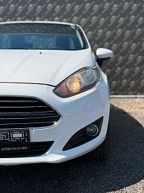 Ford Fiesta, 2015г., передний привод, робот