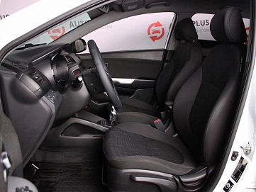 Kia Rio, 2014г, передний привод, механика