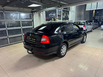 Skoda Octavia, 2009г., передний привод, механика