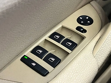 BMW X1, 2011г., полный привод, автомат