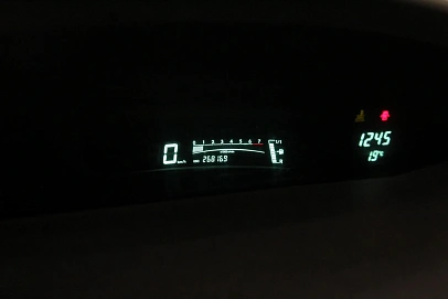 Toyota Yaris, 2008г., передний привод, робот