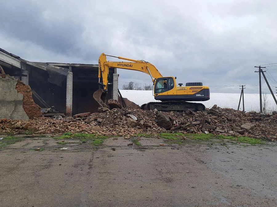 Hyundai R300LC, 2013г.