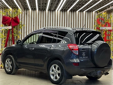 Toyota RAV4, 2011г., полный привод, вариатор