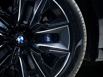 BMW 7 серии, 2023г., полный привод, автомат