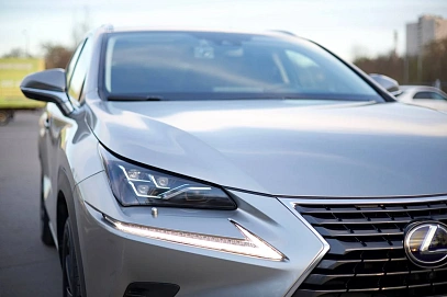 Lexus NX, 2021г, полный привод, вариатор