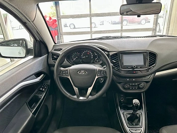 Lada (ВАЗ) Vesta, 2017г., передний привод, механика