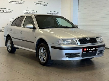 Skoda Octavia, 2008г., передний привод, механика