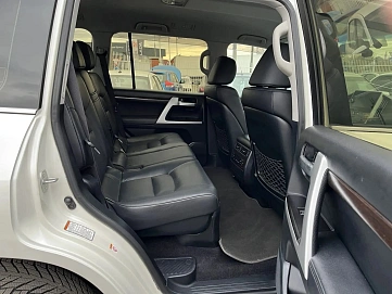 Toyota Land Cruiser, 2016г., полный привод, автомат