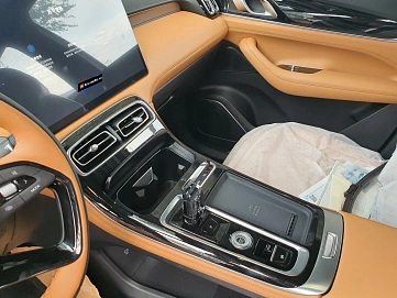 Geely Atlas, 2026г., передний привод, робот