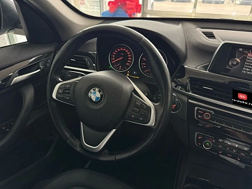 BMW X1, 2017г., передний привод, автомат