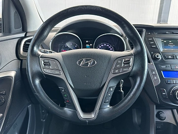 Hyundai Santa Fe, 2015г., полный привод, автомат