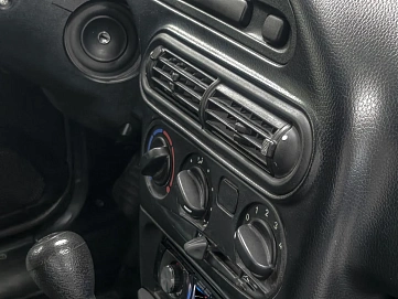 Chevrolet Niva, 2008г., полный привод, механика