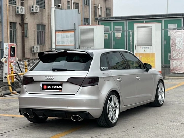 Audi A3, 2017г., передний привод, робот