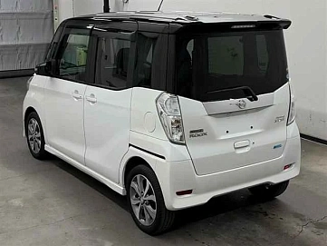 Nissan Dayz Roox, 2016г., передний привод, вариатор