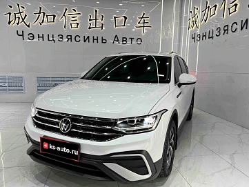 Volkswagen Tiguan, 2022г., передний привод, робот
