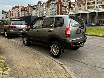 Chevrolet Niva, 2011г, полный привод, механика