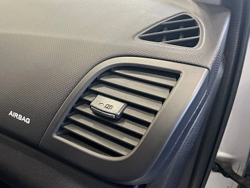 Hyundai Solaris, 2014г., передний привод, автомат