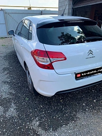 Citroen C4, 2012г., передний привод, механика