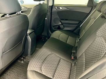 Kia Ceed, 2020г., передний привод, автомат
