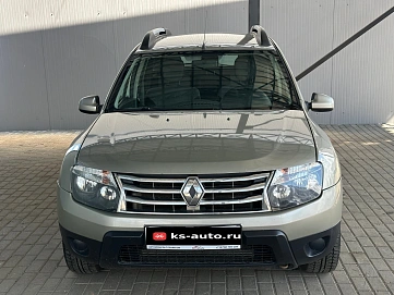 Renault Duster, 2013г., полный привод, механика