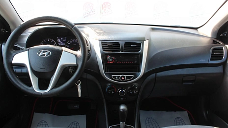 Hyundai Solaris, 2014г., передний привод, механика